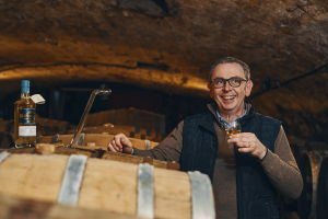 Christophe Dupic à la tête de la distillerie lorraine Rozelieures